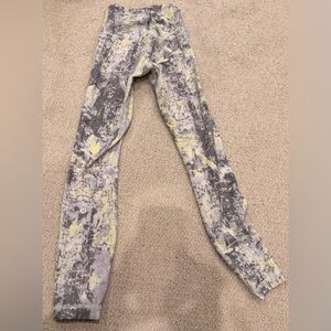 lululemon athletica Kids Leggings in Gray and Yellow